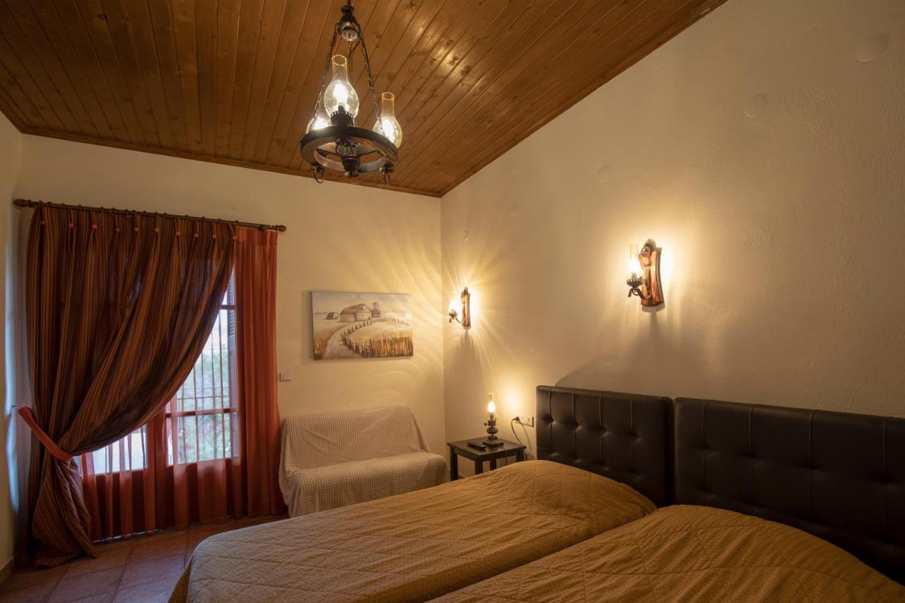 Guesthouse Alexandra Eptálofosz Kültér fotó